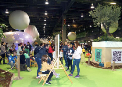 Trabajos de Tot en Ú en ExpoJove 2023