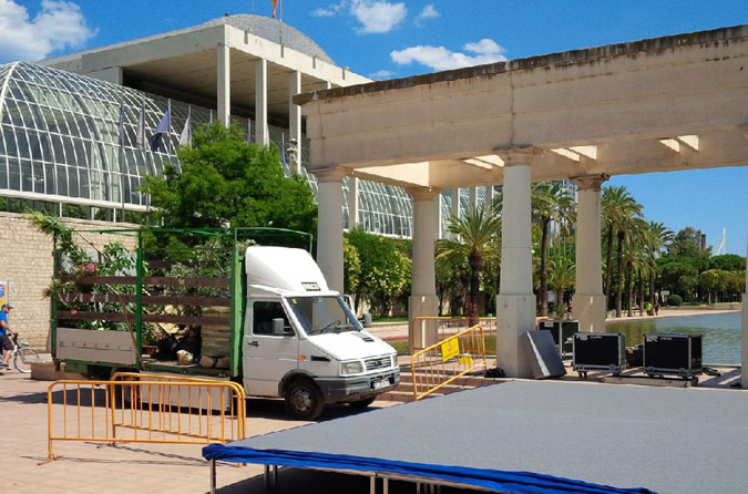 Decoración de jardinería para actos falleros
